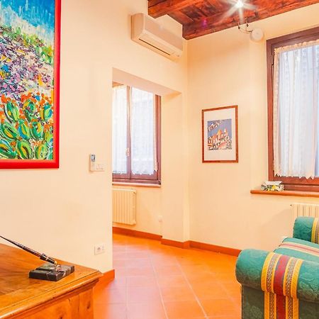 Apartament Piazza Grande - Italian Homing Bolonia Zewnętrze zdjęcie